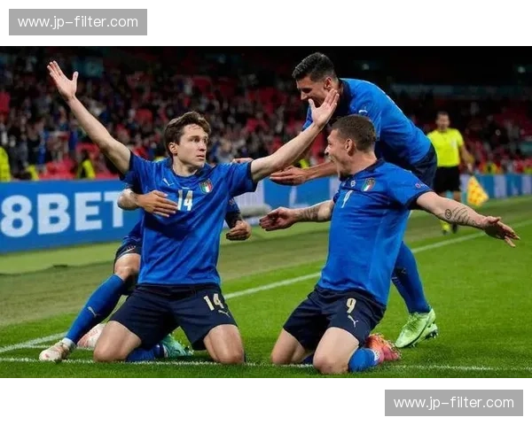 蓝衣战车的铁血柔情：2016欧洲杯意大利vs西班牙，一场宿命的对决